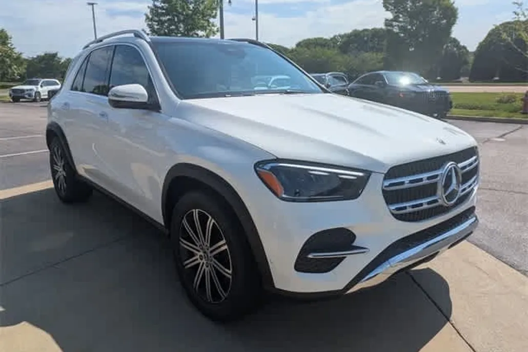 2025 Mercedes Benz GLE 350 4MATIC photo 1