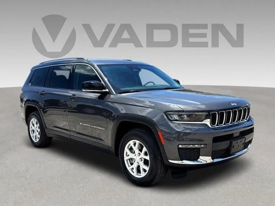 2023 Jeep Grand Cherokee L photo 1