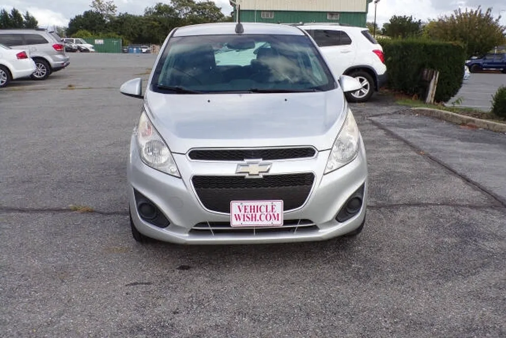 2015 Chevrolet Spark 1LT photo 1