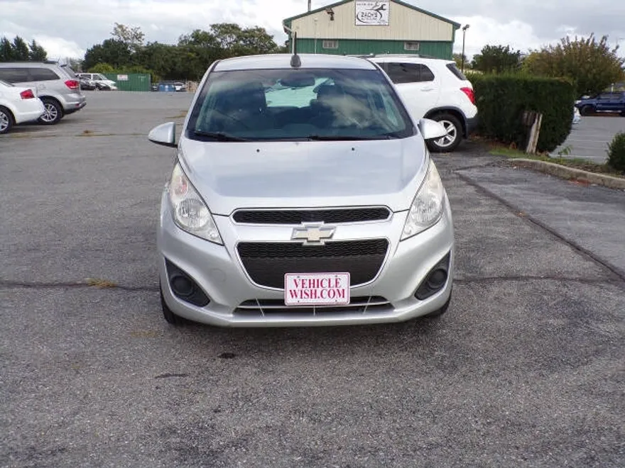 2015 Chevrolet Spark 1LT photo 1