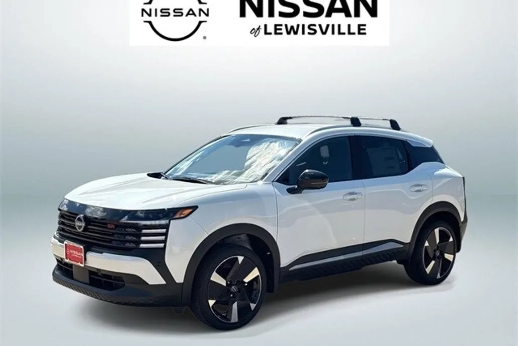 2026 Nissan Kicks SR photo 1