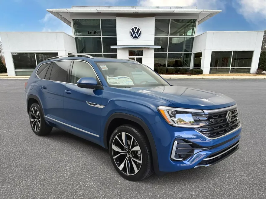 2026 Volkswagen Atlas SEL Premium R-Line photo 1