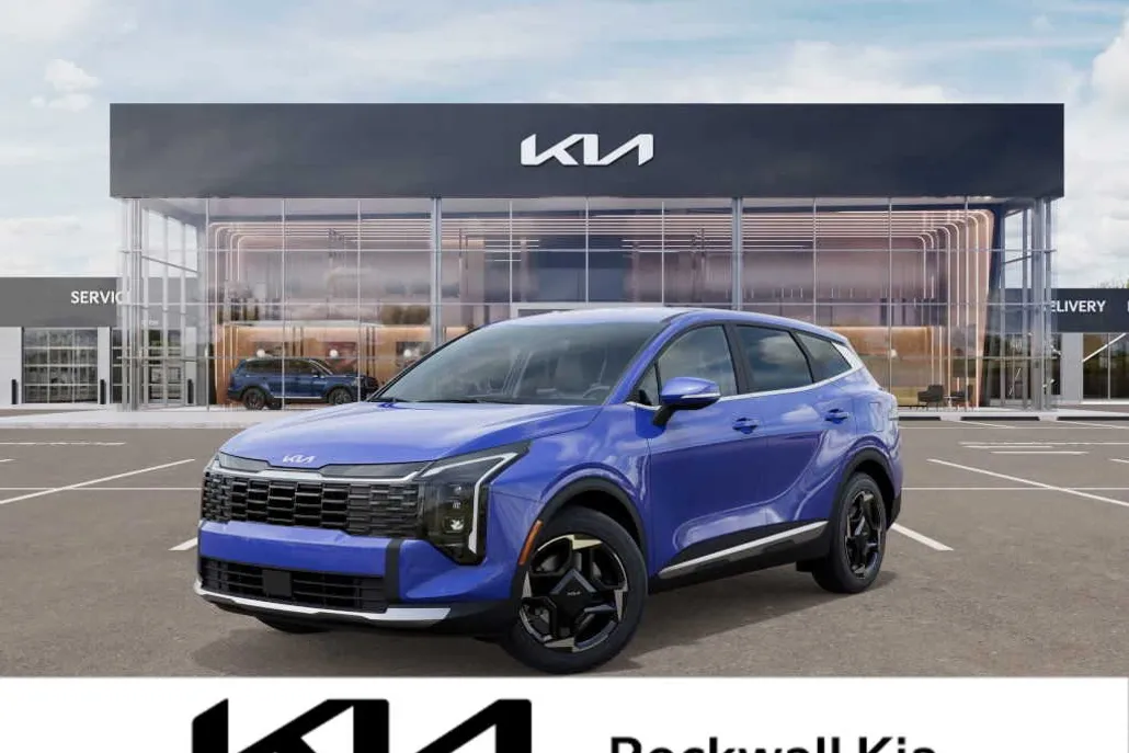 2026 Kia Sportage EX photo 1