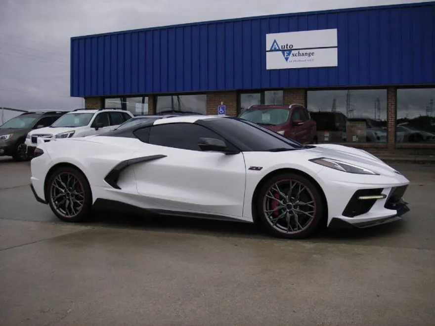 2023 Chevrolet Corvette Stingray 3LT 70th Anniversary Edition photo 1
