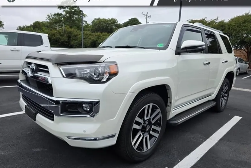 2021 Toyota 4Runner Limited photo 1