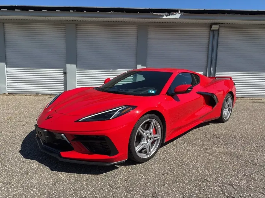2021 Chevrolet Corvette Stingray 2LT photo 1