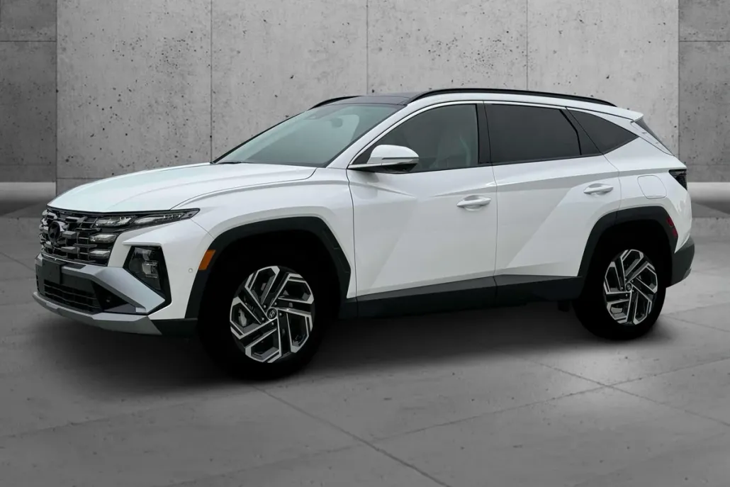 2025 Hyundai Tucson Limited photo 1