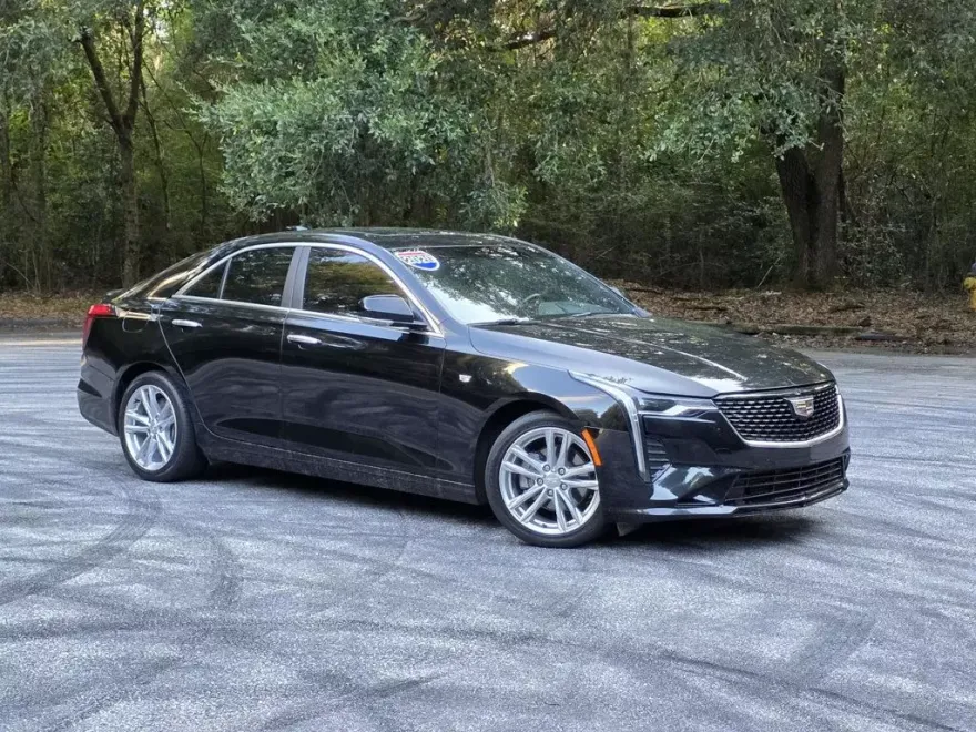 2020 Cadillac CT4 Luxury photo 1