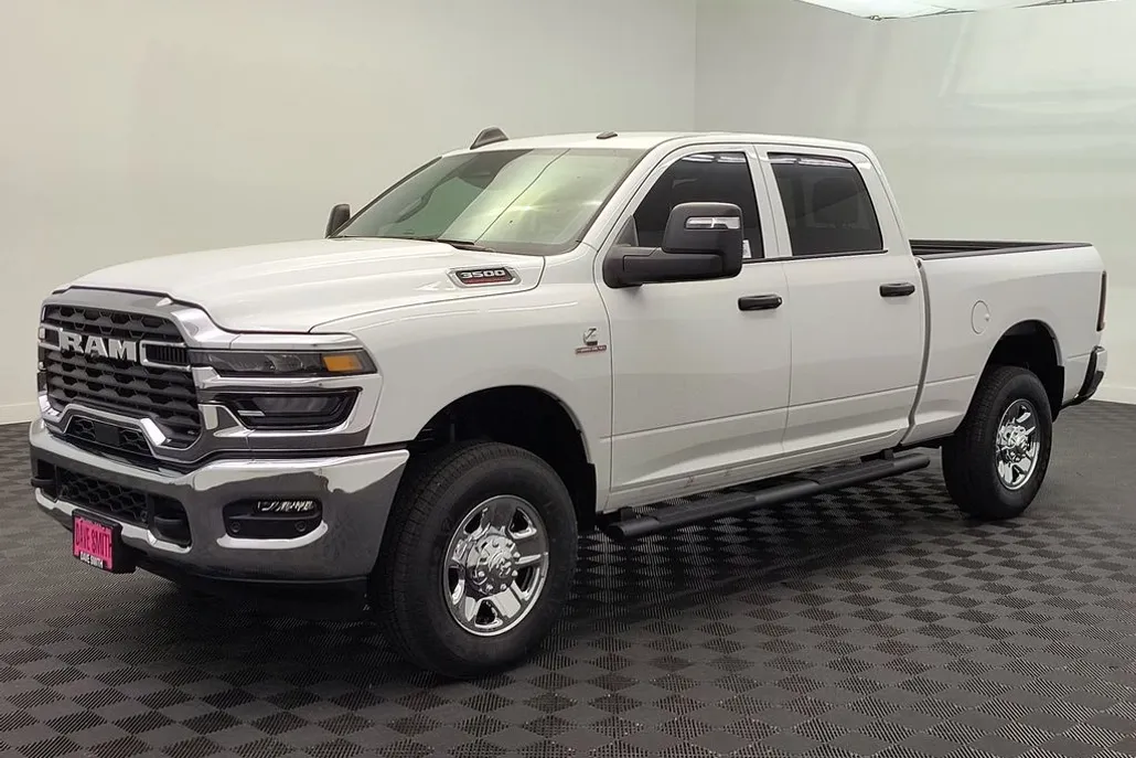 2026 Ram 3500 Tradesman photo 1