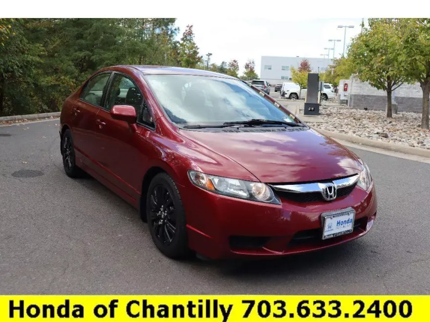 2010 Honda Civic LX photo 1