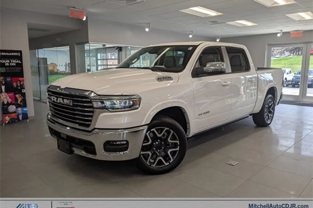 2025 Ram 1500 Laramie photo 1