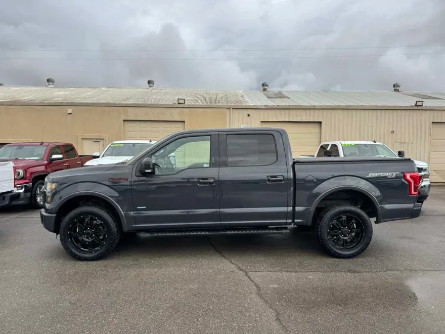 2016 Ford F-150 Lariat photo 1