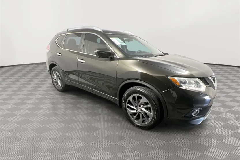 2016 Nissan Rogue SL photo 1