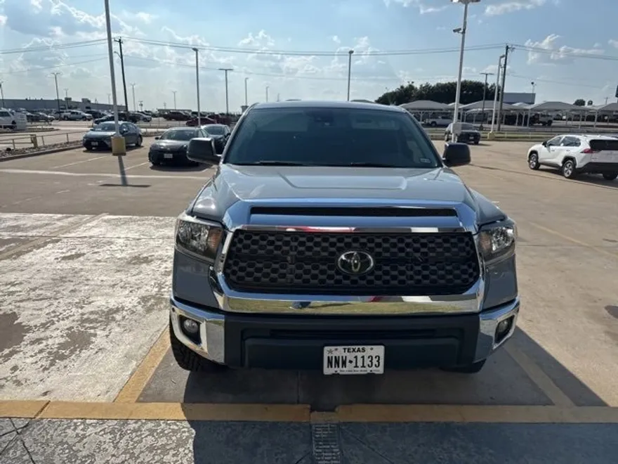 2021 Toyota Tundra SR5 CrewMax photo 1