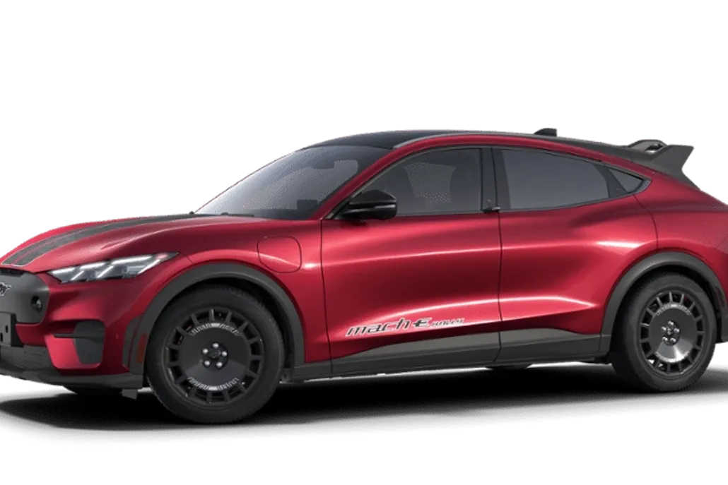 2025 Ford Mustang Mach-E GT photo 1