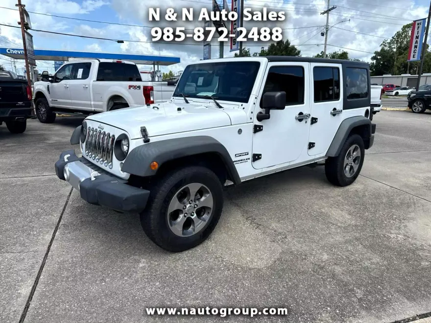2016 Jeep Wrangler Unlimited Sport photo 1