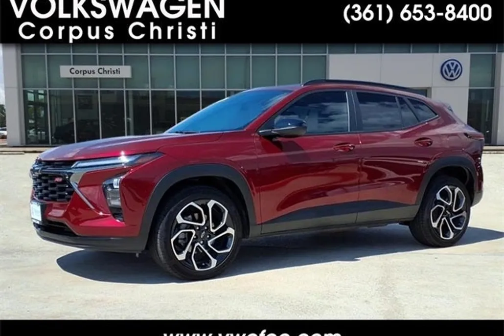 2025 Chevrolet Trax photo 1