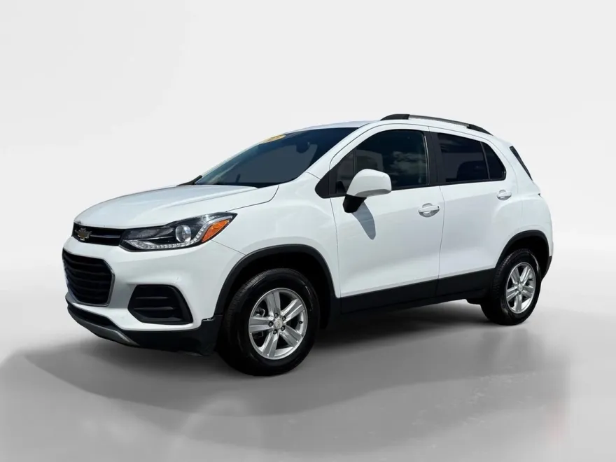 2021 Chevrolet Trax LT photo 1