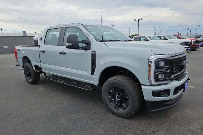 2026 Ford F-250 photo 1