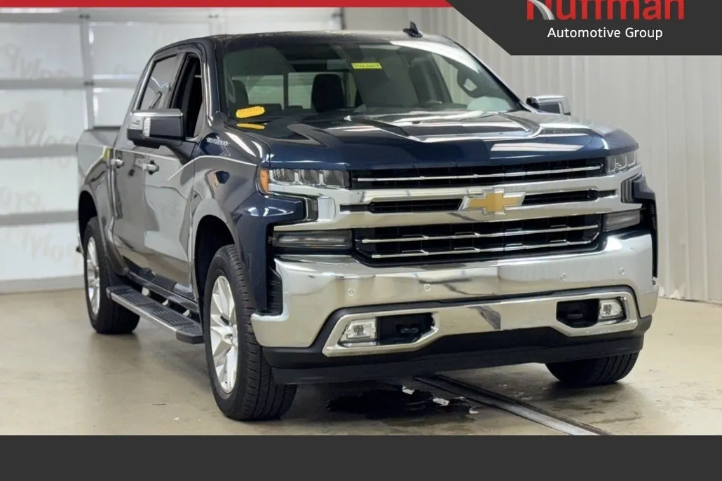 2021 Chevrolet Silverado 1500 LTZ photo 1