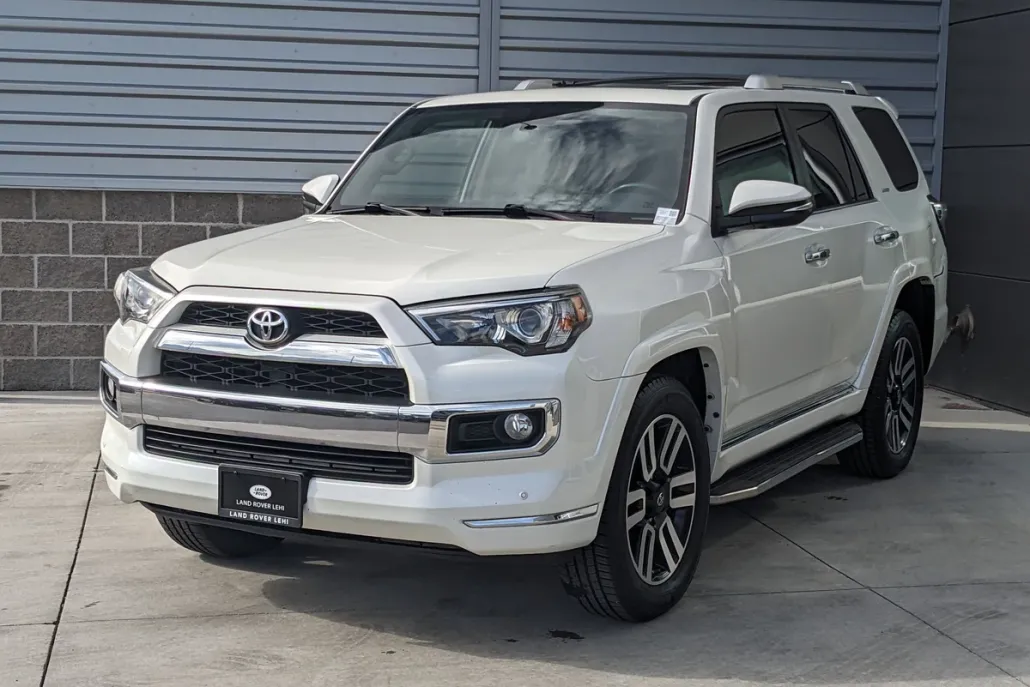 2018 Toyota 4Runner Sport photo 1