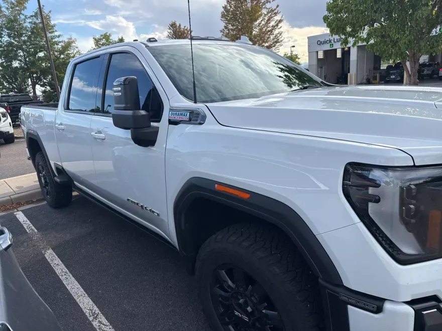 2024 Gmc Sierra 2500 HD AT4 photo 1