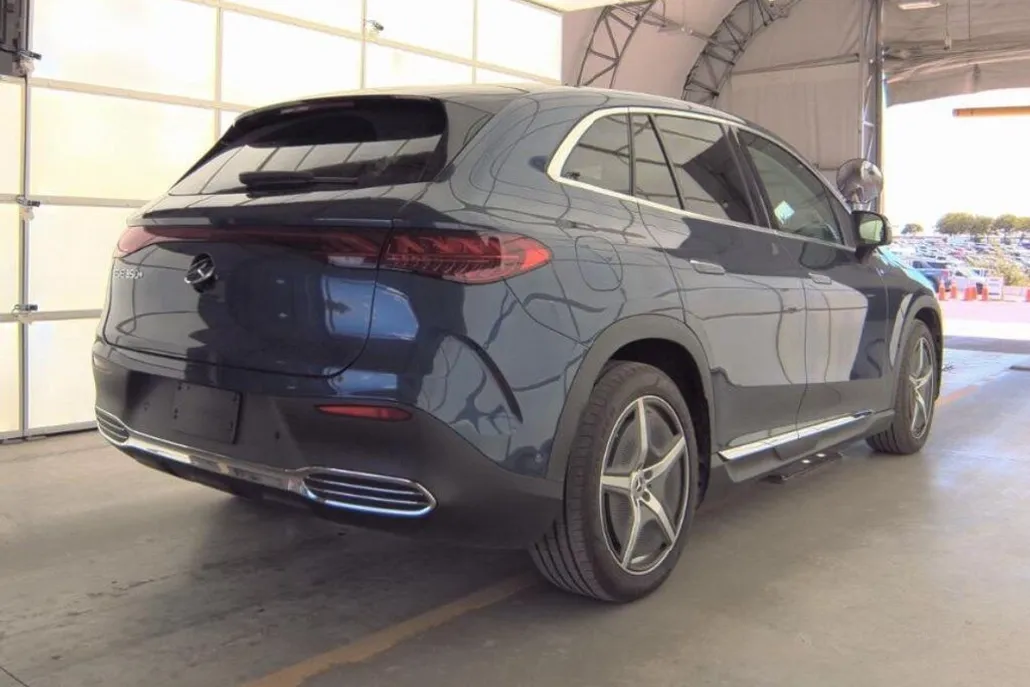 2024 Mercedes Benz EQE SUV 350 photo 1