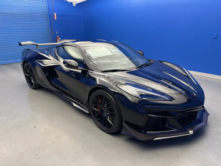 2026 Chevrolet Corvette Z06 3LZ photo 1