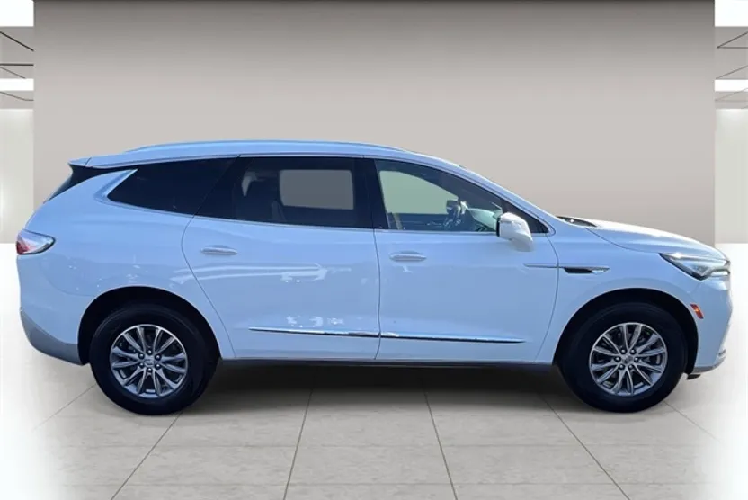 2024 Buick Enclave Premium photo 1