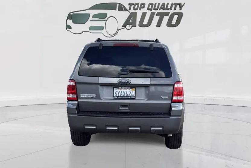 2012 Ford Escape XLT photo 1