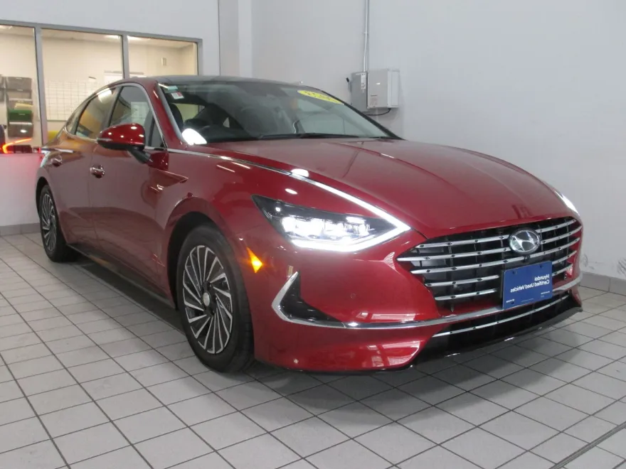 2023 Hyundai Sonata Hybrid Limited photo 1