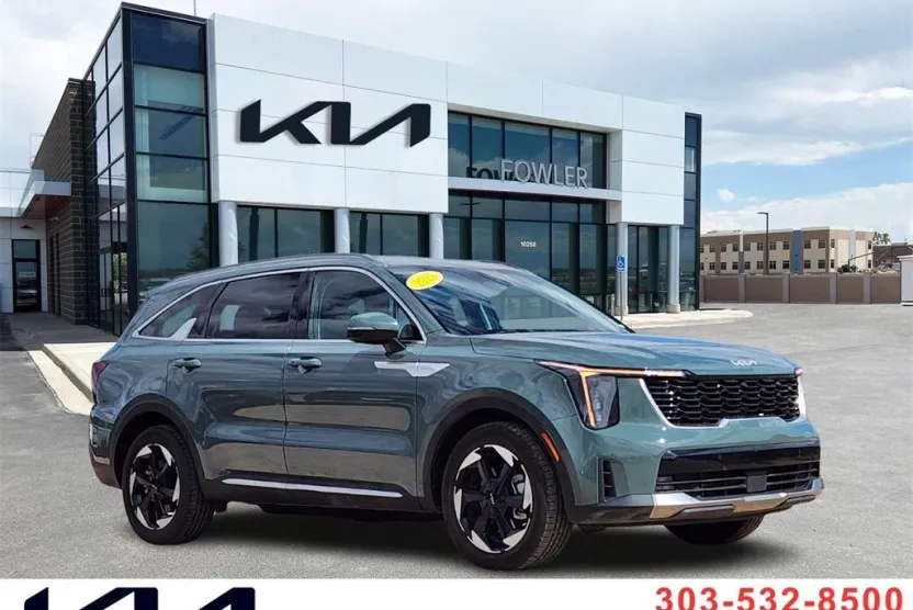 2025 Kia Sorento Hybrid EX photo 1
