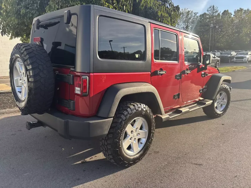 2013 Jeep Wrangler Unlimited Sport photo 1
