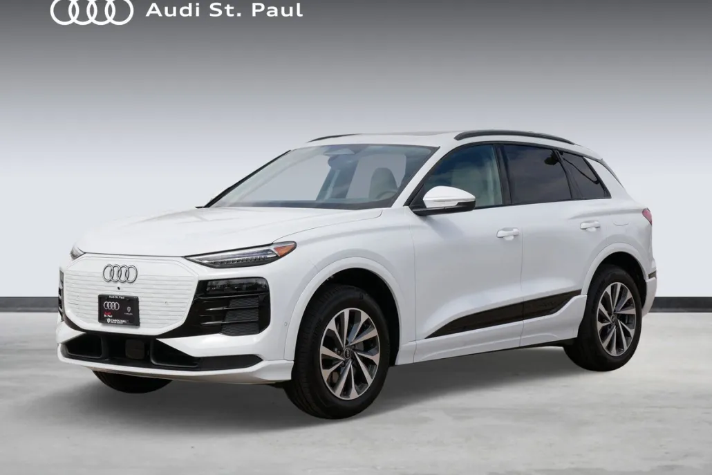 2025 Audi Q6 E-tron Premium photo 1