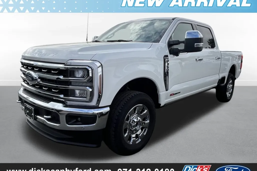 2024 Ford F-350 King Ranch photo 1