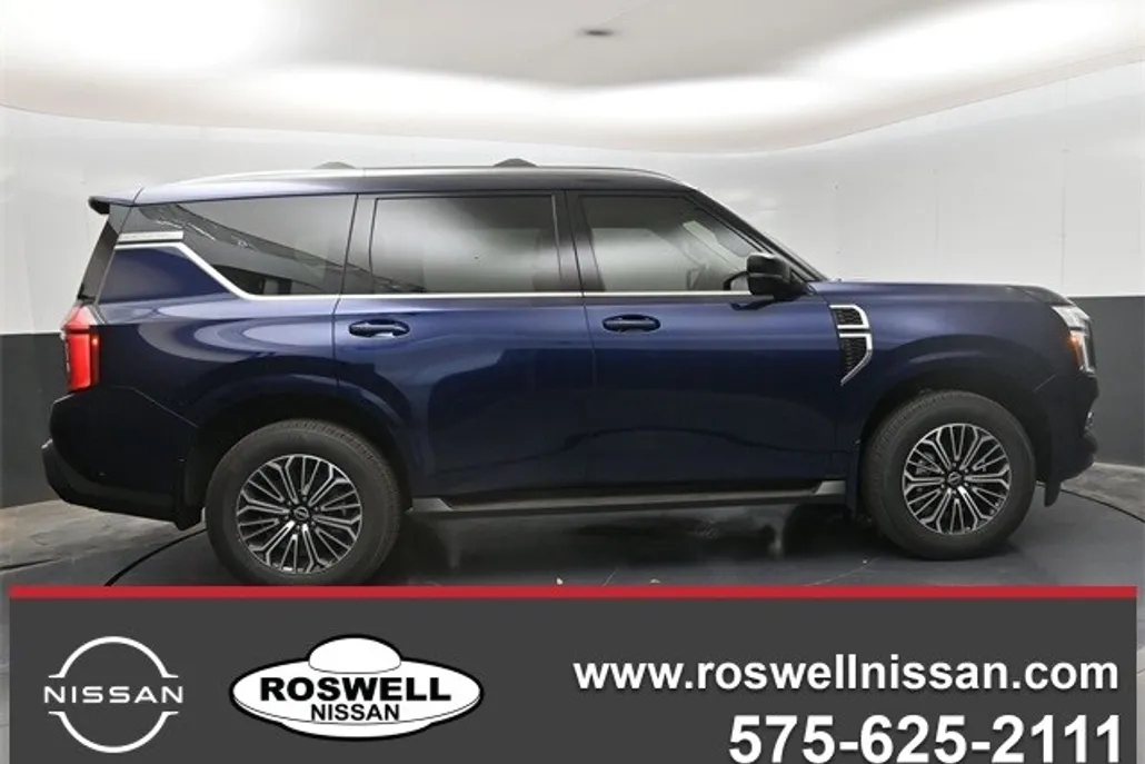 2025 Nissan Armada Platinum photo 1