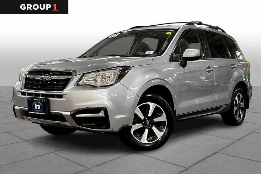 2017 Subaru Forester Premium photo 1