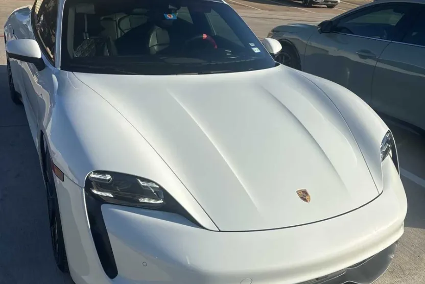2020 Porsche Taycan 4S photo 1