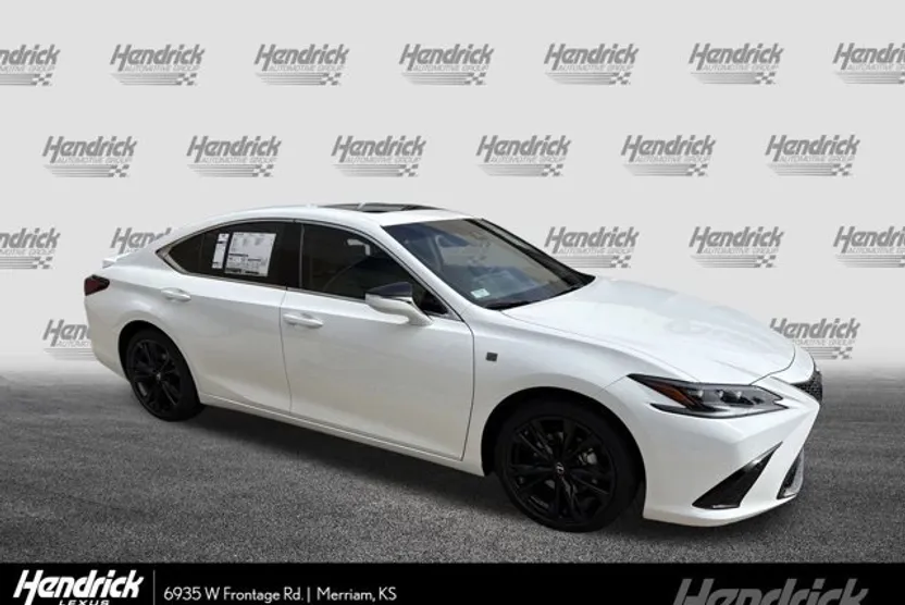 2025 Lexus ES 300h F SPORT Design photo 1