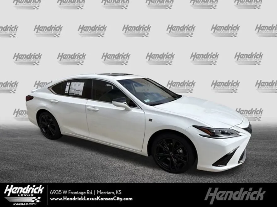 2025 Lexus ES 300h F SPORT Design photo 1