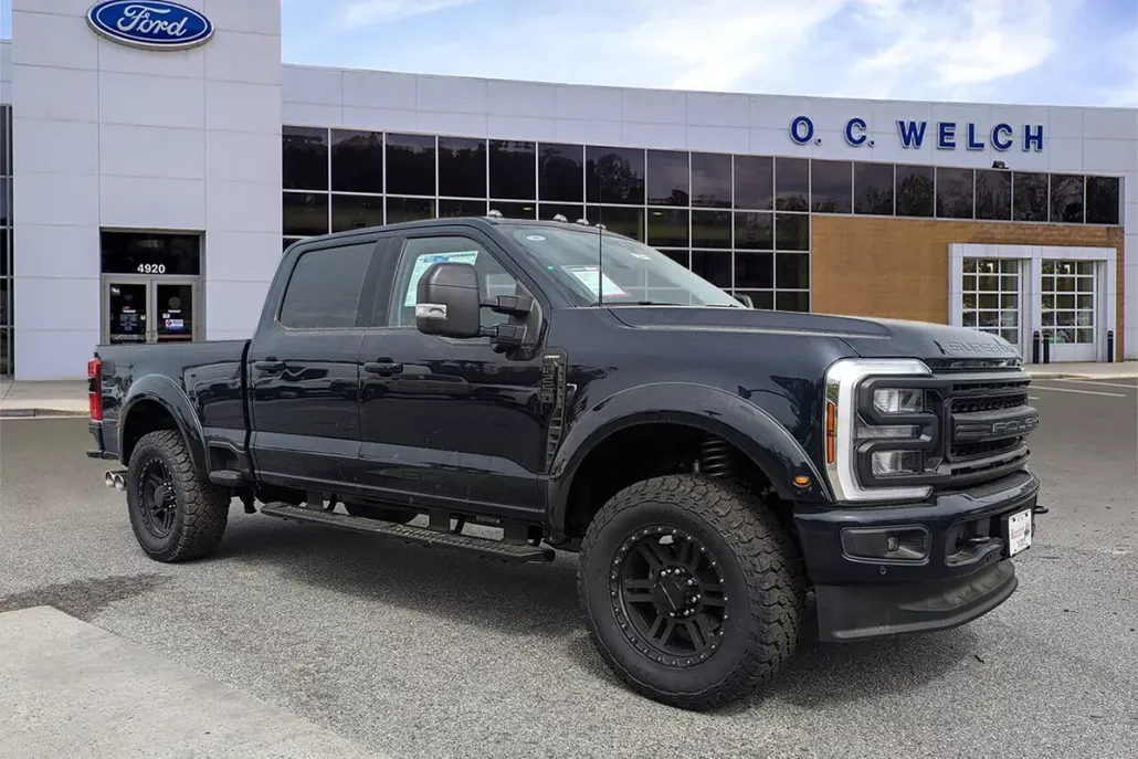 2024 Ford F-250 photo 1