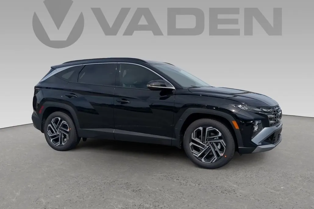 2025 Hyundai Tucson Limited photo 1