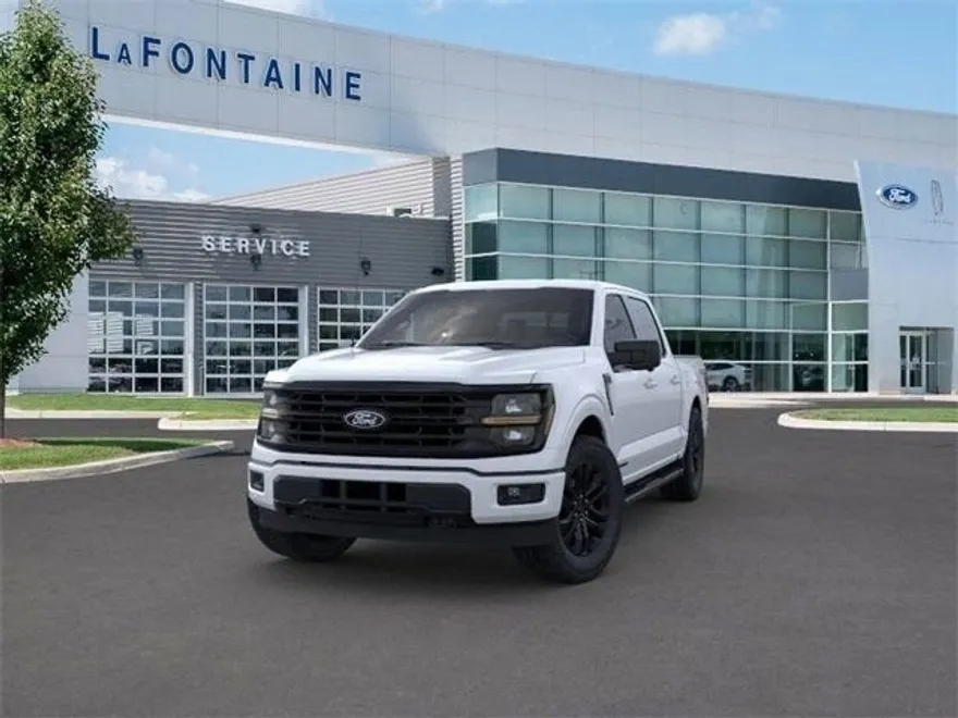2025 Ford F-150 XLT photo 2