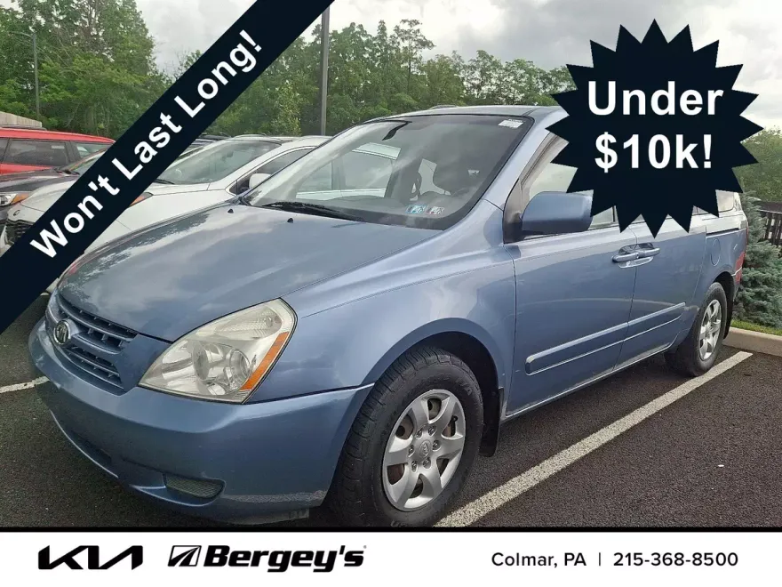 2008 Kia Sedona LX photo 1