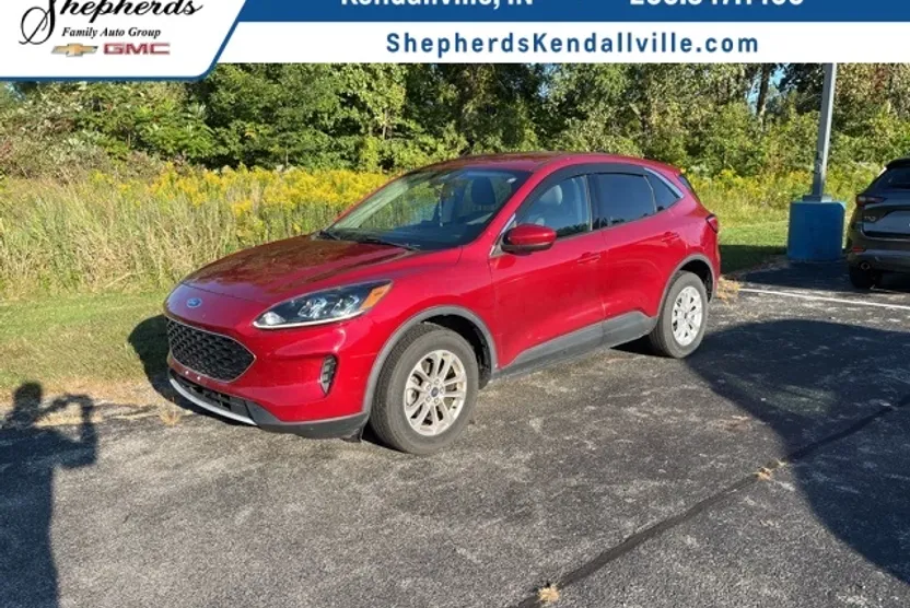 2020 Ford Escape SE photo 1