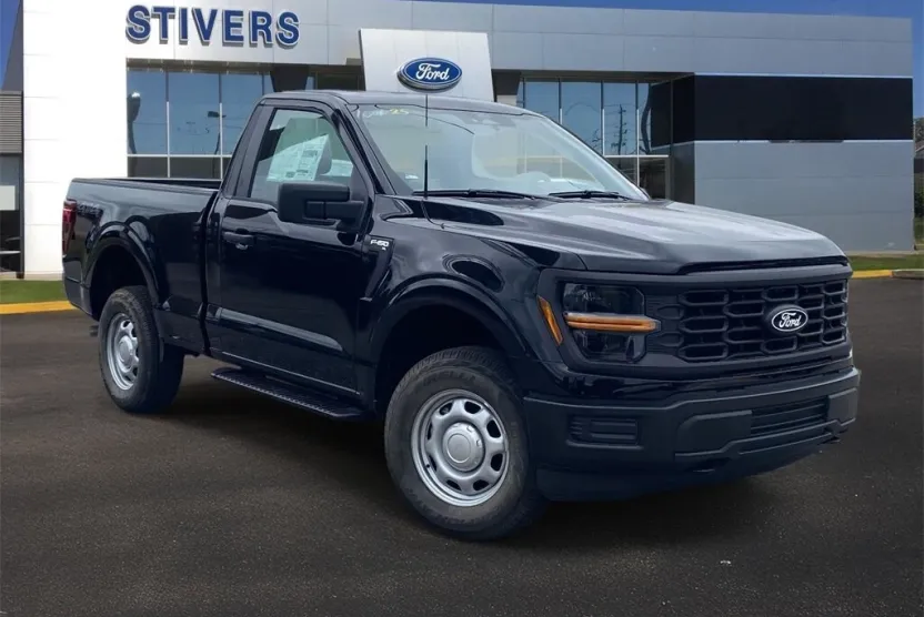 2025 Ford F-150 XL photo 1