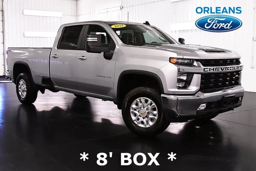 2022 Chevrolet Silverado 3500HD LT photo 1