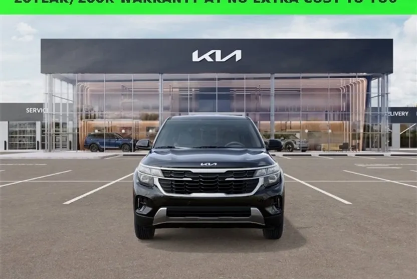 2026 Kia Seltos LX photo 1