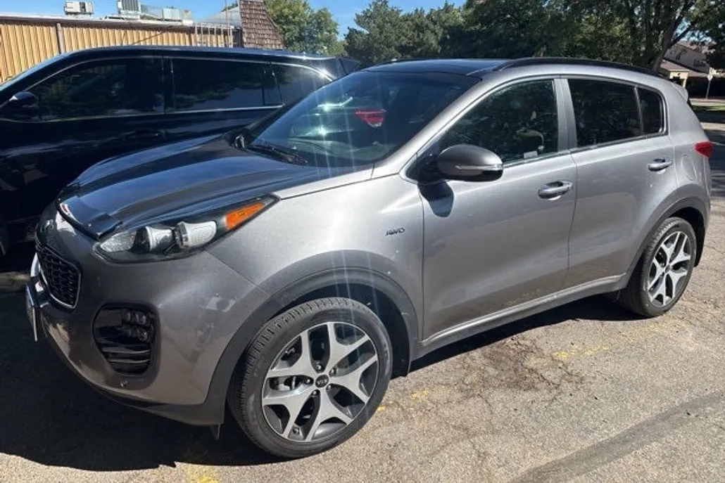 2019 Kia Sportage SX photo 1