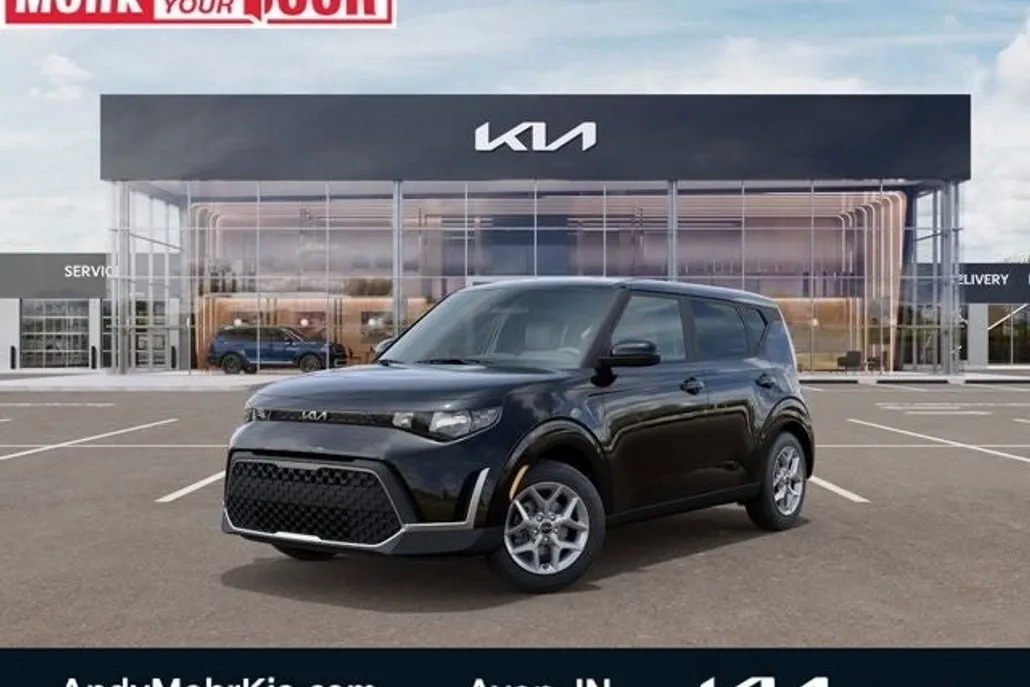 2025 Kia Soul LX photo 1